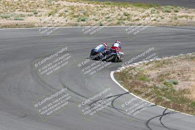 media/Apr-20-2025-AHRMA (Sun) [[393a79c373]]/Race/Group 9/Turn 4b/